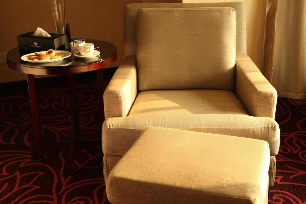 Dhaka Regency Hotel & Resort Limited Exteriör bild