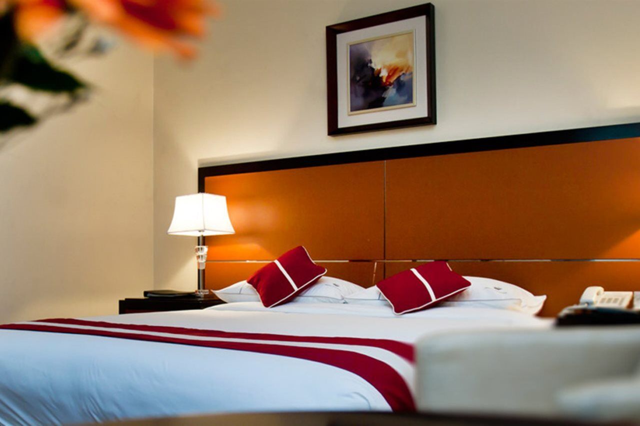 Dhaka Regency Hotel & Resort Limited Exteriör bild